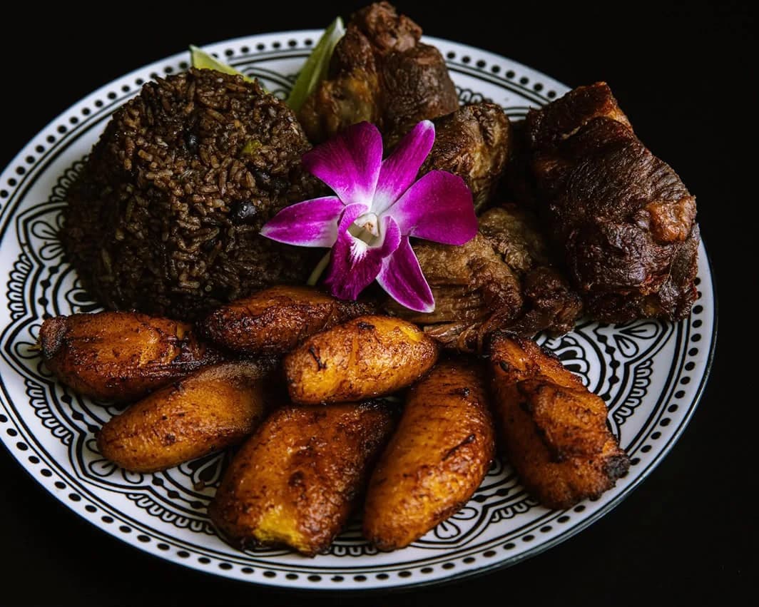 Fried pork chunks